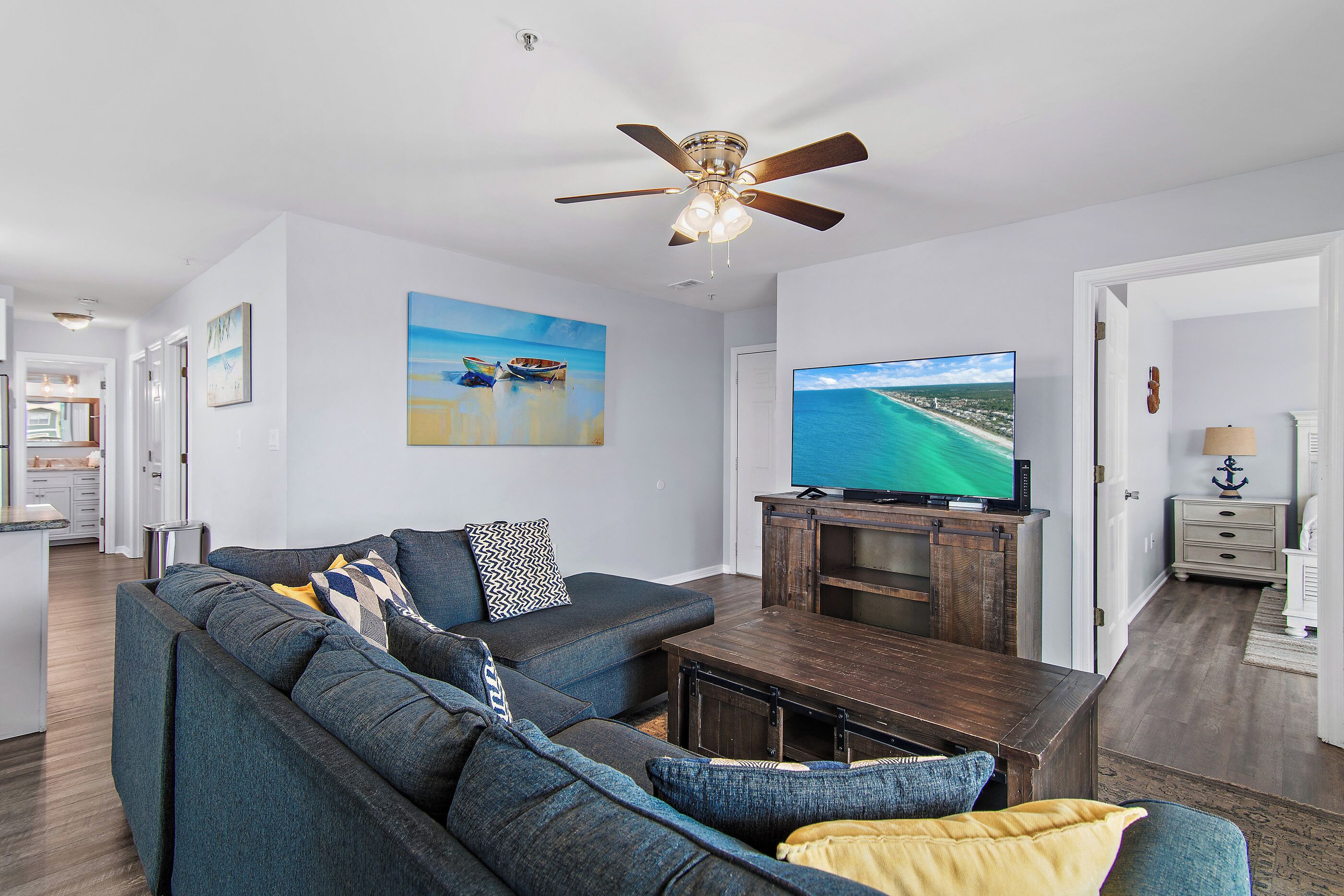 ️St. Martin Beachwalk Villas 231 | Walk To The Beach | Prime Location - Destin, FL