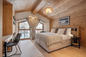 5 bedrooms, iron/ironing board, free WiFi, bed sheets - Kumo – Panoramic Alpine Retreat in Val d’Isère (Val d`Isere)