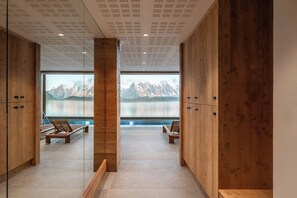 Spa - Onyx – Stylish Alpine Apartment in Val d’Isère (Val d`Isere)