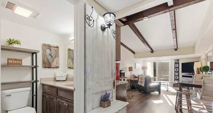 Lakin it Easy! Condo for 2