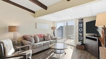 Apartment, 1Â King-Bett, Terrasse (Lakin it Easy!) | Wohnbereich