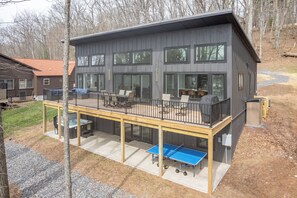 Outdoor dining - New! Modern Lake Access Home w/ Hot Tub! (Swanton)