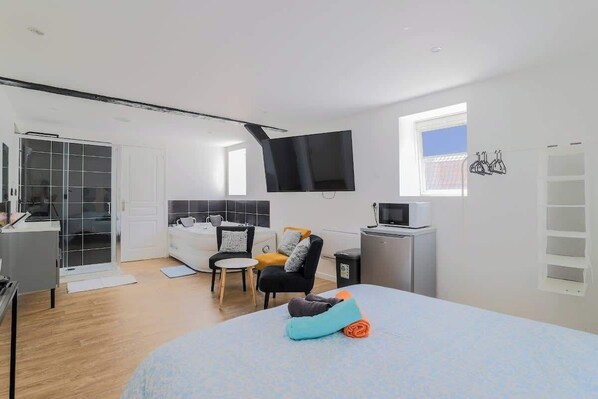 1 Schlafzimmer, WLAN, Bettwäsche