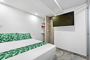 標準雙人房 | 遮光布/窗簾、熨斗/熨衣板、免費無線上網