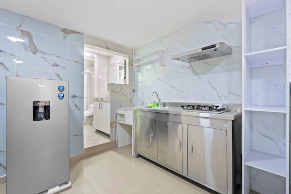 Superior Quadruple Room | Blackout curtains, iron/ironing board, free WiFi - Casa Hotel Ecosuite (Cali)