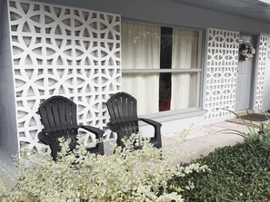Exterior detail - Mid-Century gem near UF (Gainesville)