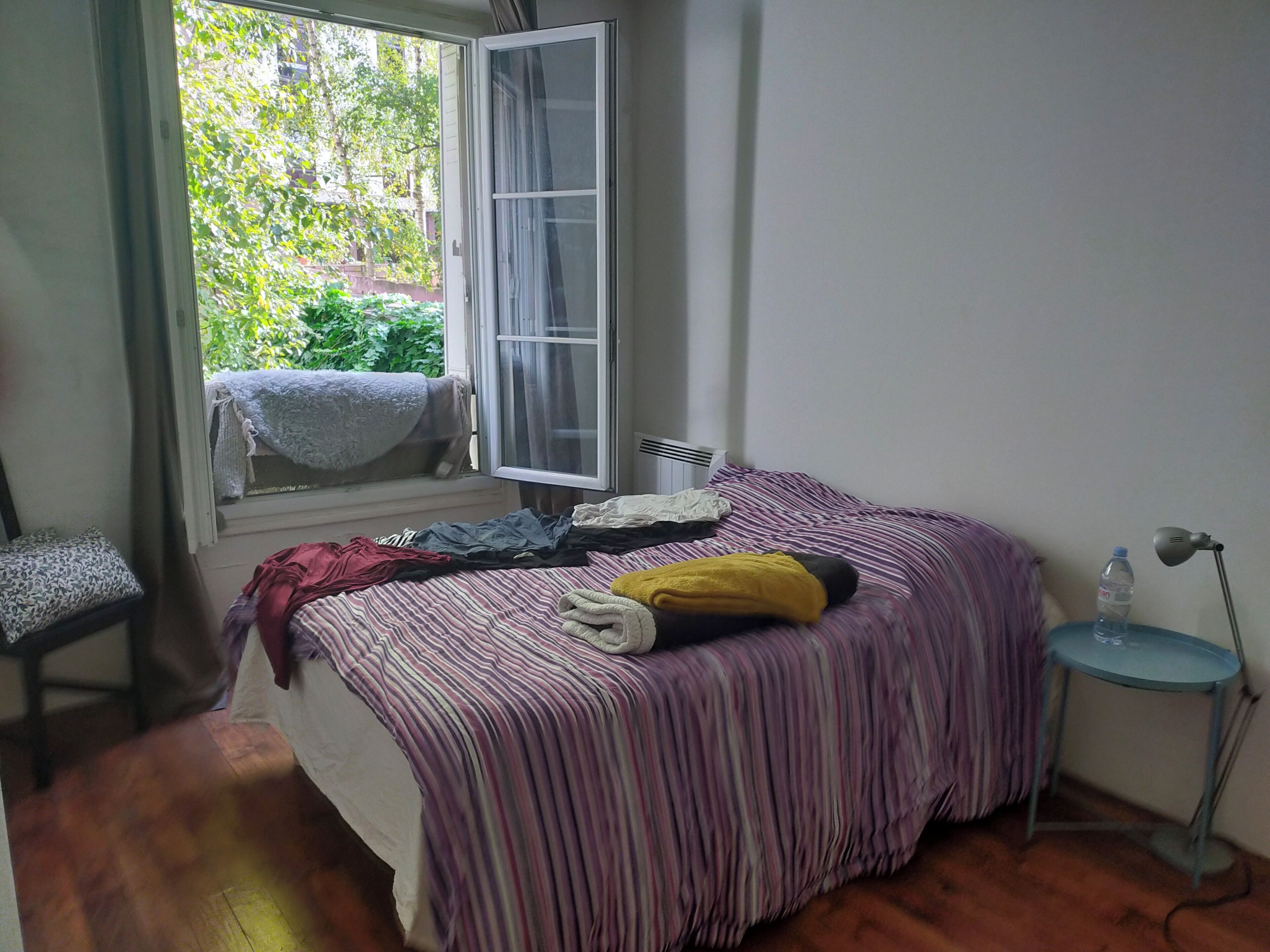 Accès Internet, draps fournis