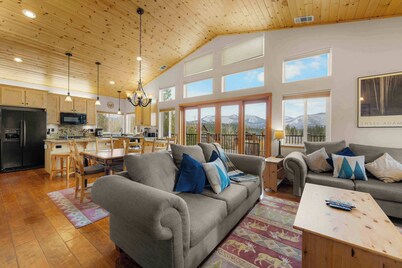 Lookout Point  Retreat for 6