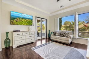 Smart-tv, pejs, videospil, bordfodbold