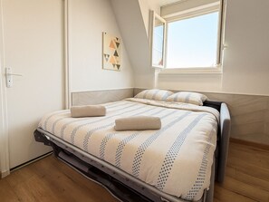 1 makuuhuone, silitysrauta/-lauta, ilmainen Wi-Fi, vuodevaatteet