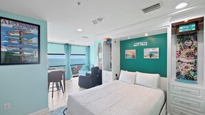 Studio, useita sänkyjä, keittiö (Sea La Vie) | 1 makuuhuone, yksilöllisesti sisustettu, yksilöllisesti kalustettu