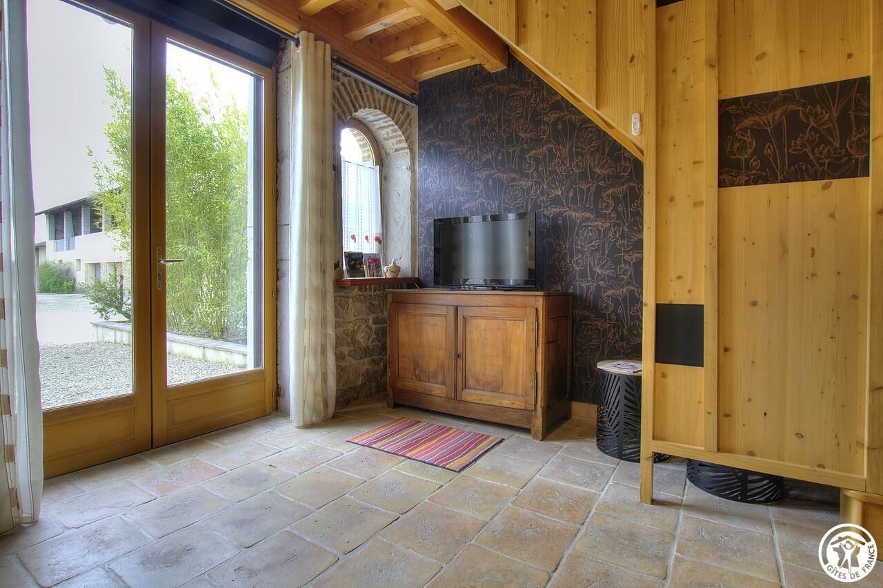 Superior Double Room, Patio, Courtyard View | Ruang tamu