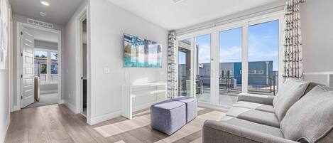 تلفزيون ذكي