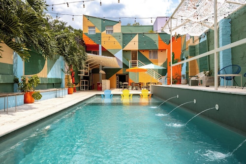 Medellinn The Blooming Hotel