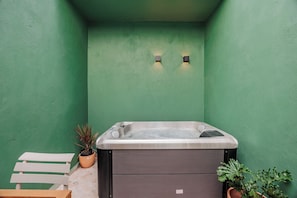 Superior Double Room | In-room safe, desk, laptop workspace, free WiFi - Medellinn The Blooming Hotel (Medellín)