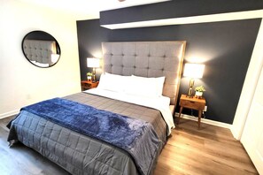 Iron/ironing board, WiFi, bed sheets - Spacious Sandy Springs Home | 4BDR Near Buckhead (Atlanta)