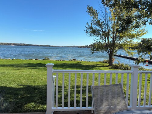 Lakefront 2-bedroom home with dock and AC, minutes from Chautauqua, Sleeps 6