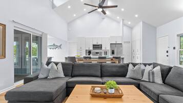 TV connectée, jeux vidéo