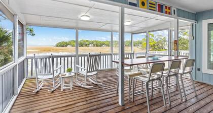 Remodeled Center Island Marsh Retreat, 2
Golf Carts, Excellent Views, Private