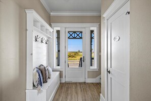 Interior - Beachfront Home- Hot Tub & Private Walkover (Galveston)