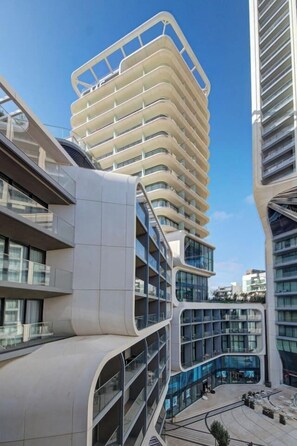 Exterior - Official Mercury Suite: Stylish Modern Home w/WIFI (St. Julian`s)