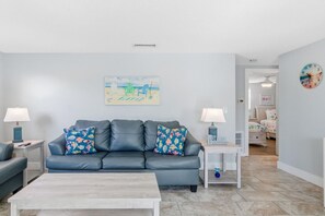 TV - Private Villa on Siesta Key, FL (Sarasota)
