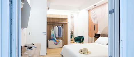 Fer et planche à repasser, Wi-Fi, draps fournis