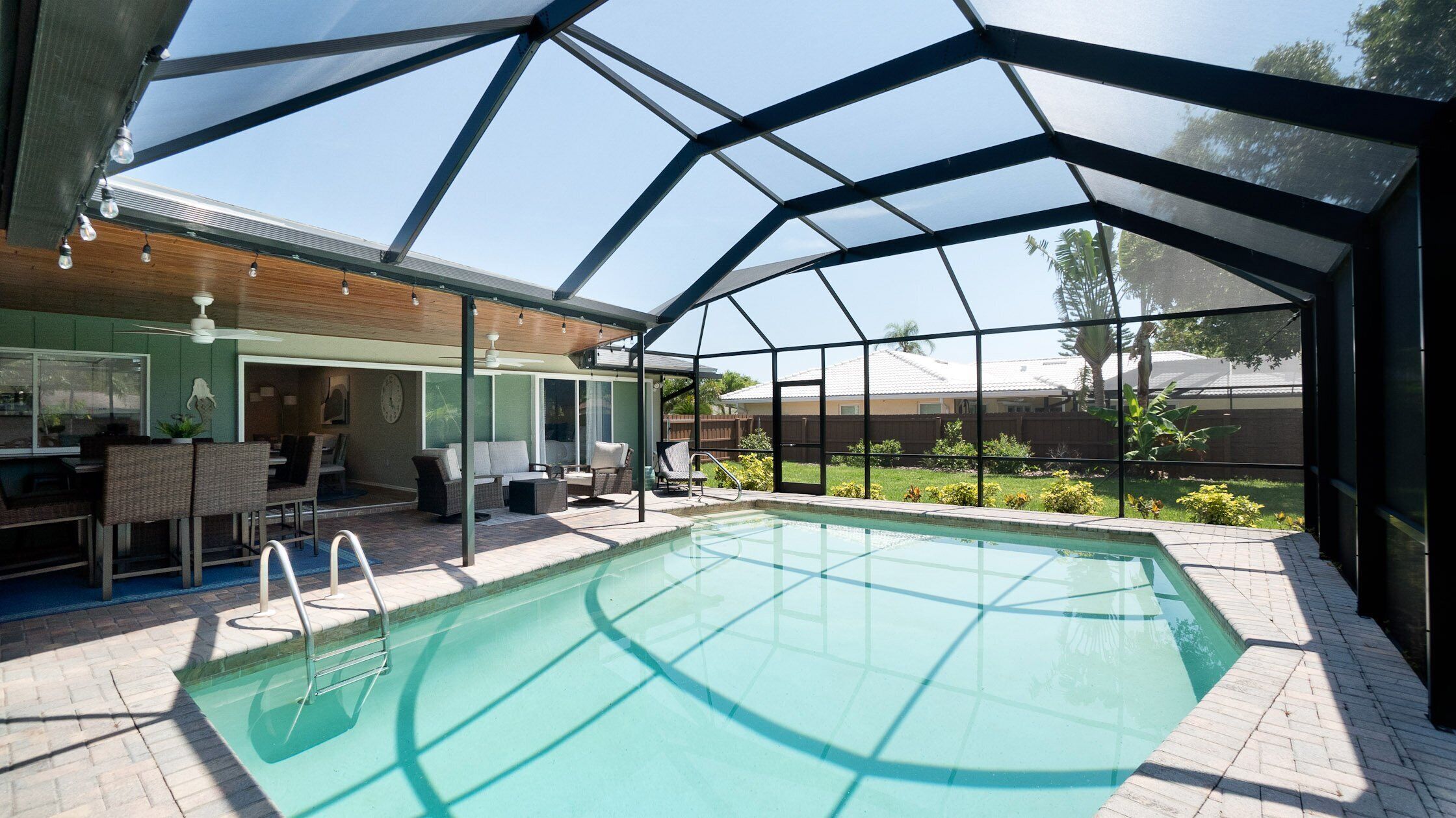 Piscine extérieure, piscine chauffée