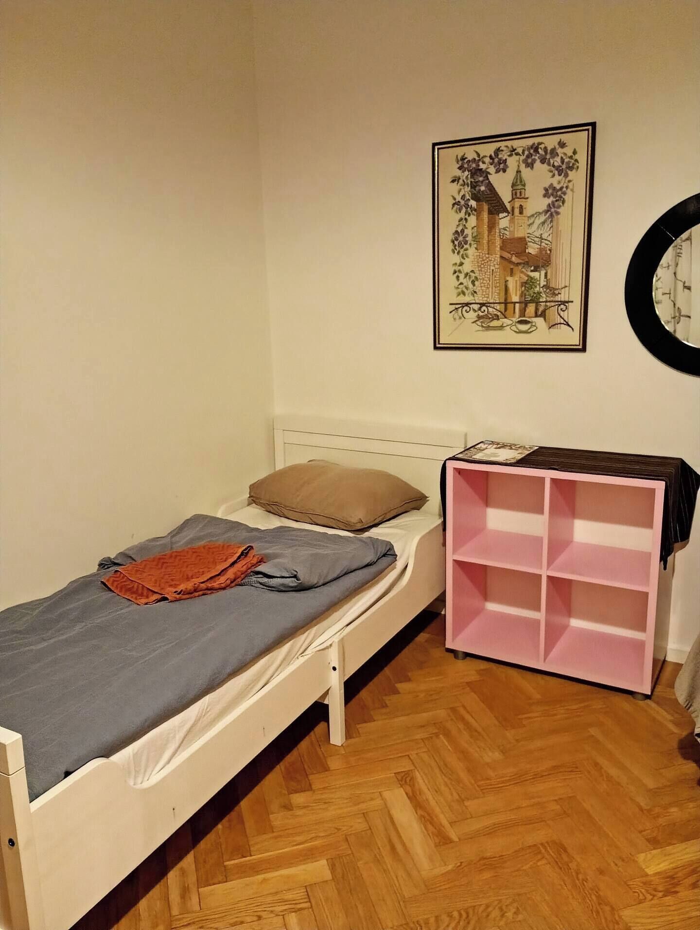 WiFi、ベッドシーツ