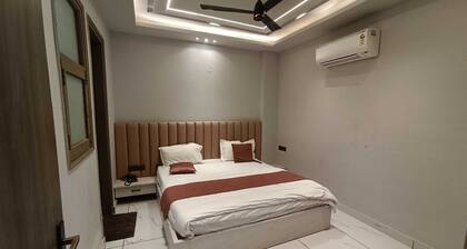 Hotel Panipat Station Formerl Model Town