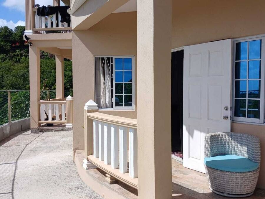 Chambre Double Confort pour 1 personne, vue partielle sur la mer | Terrasse/Patio