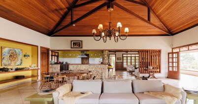 Suite com vista ao Pico do Forno Grande