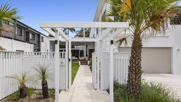 Apartment | Reception