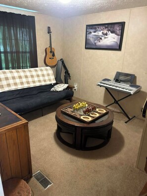 Interior - Wonderful 3-bedroom mobile home with AC King Bed in Dreyfus (Dreyfus)