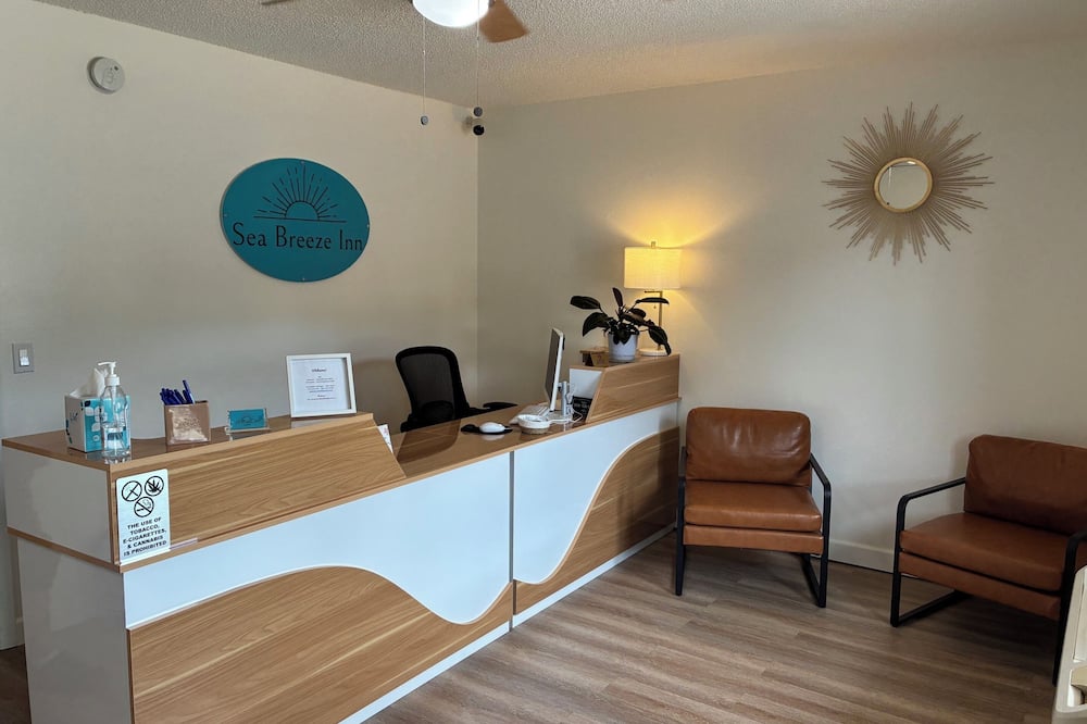 Sea Breeze Inn