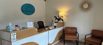 Sea Breeze Inn