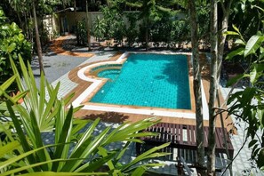 Outdoor pool - Baan Aree Villa (Krabi)