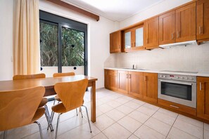 Deluxe Villa, 3 Bedrooms, Private Pool, Sea View | Interior - Corali Villas  (Kamisiana)