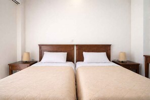 Luxury-Villa, 3 Schlafzimmer, eigener Pool, Meerblick