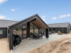 House | Exterior - 5 Star Holiday Home in Glesborg (Glesborg)