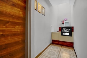 House | Reception