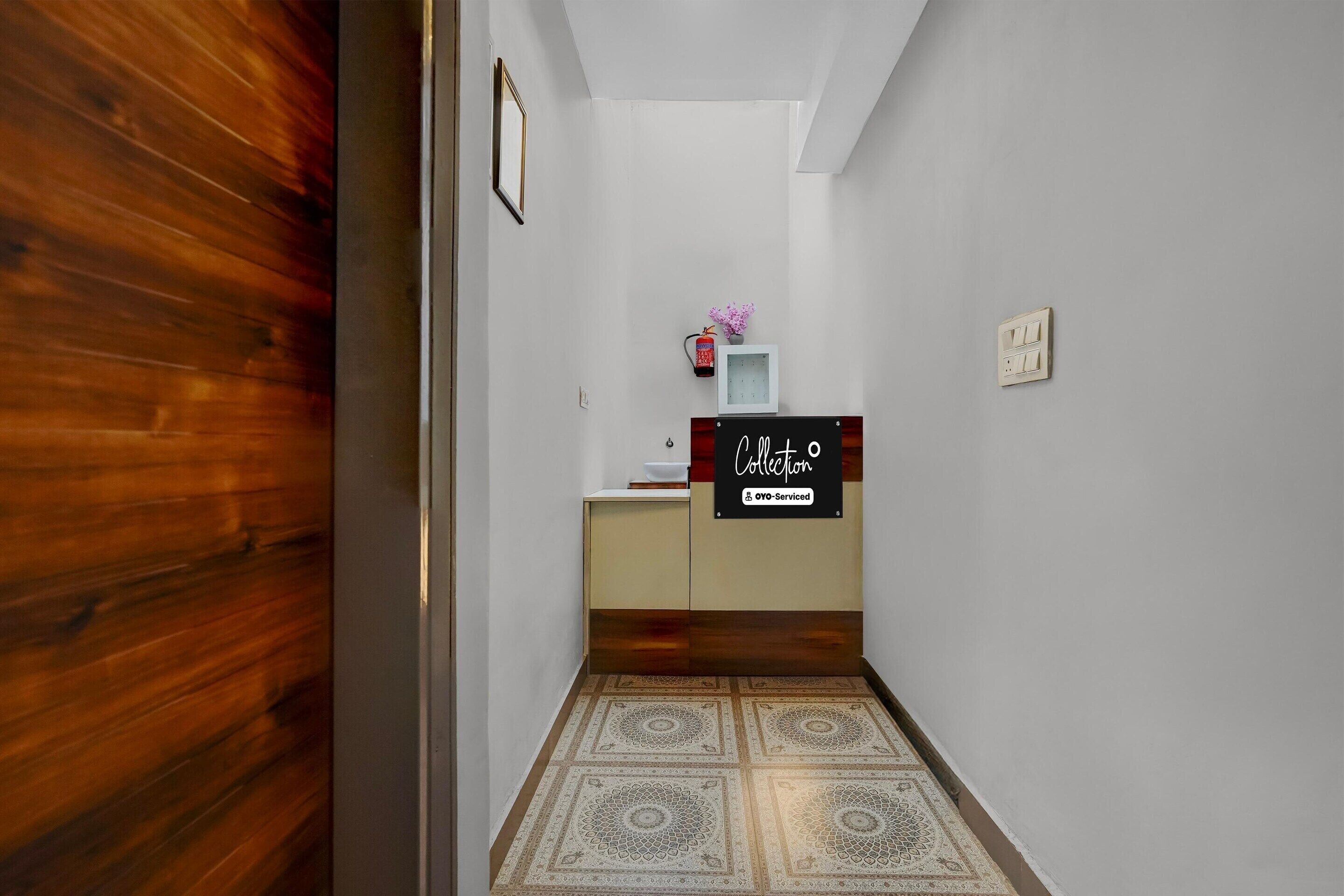 House | Reception