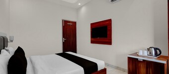 Collection O Kharar Bus Terminal