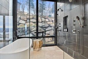 Hair dryer, towels - Ski-in/Ski-out! Elevator! Hot Tub and Spa! Fitness Center! Views! (Park City)