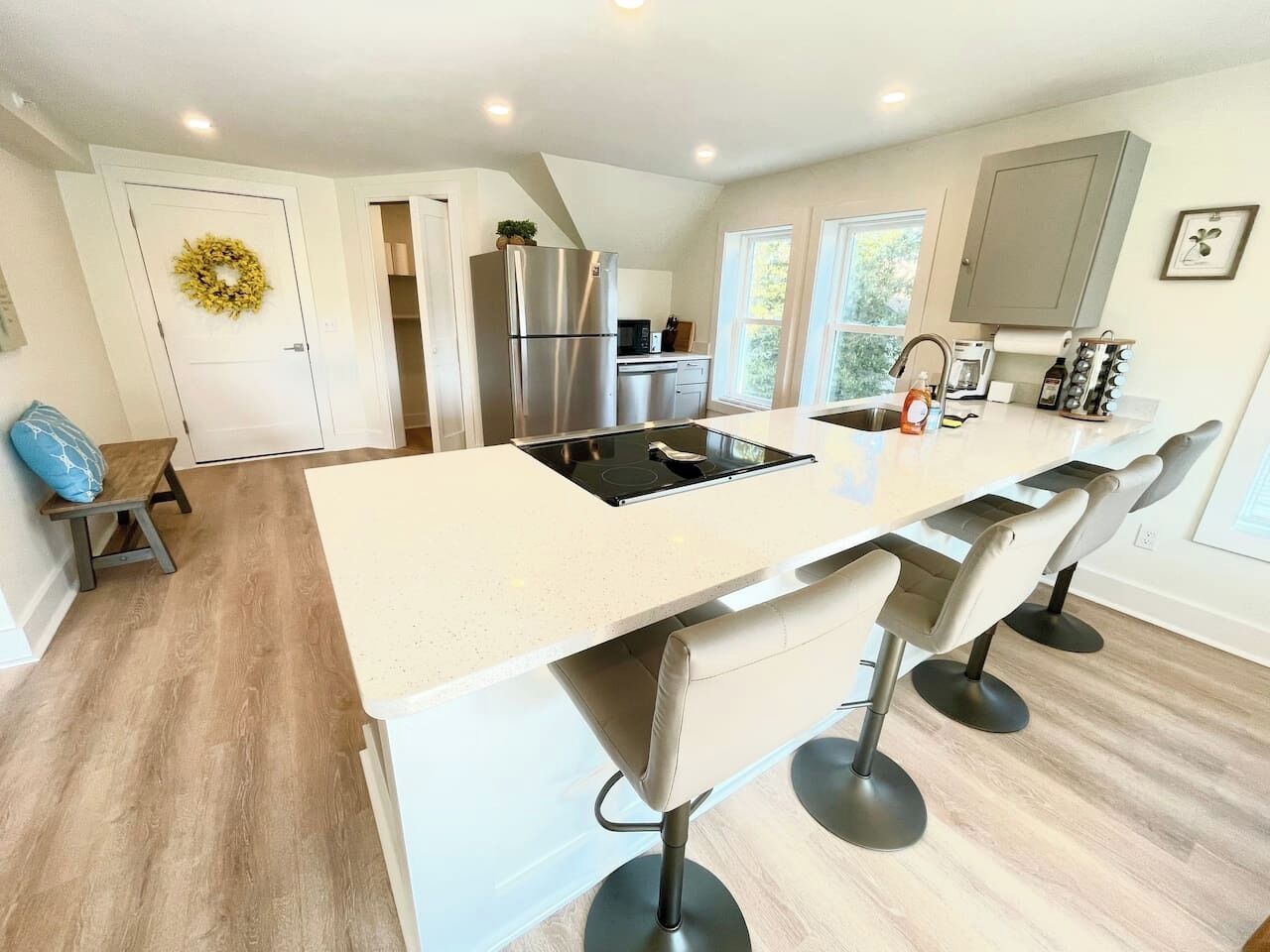 Fridge, coffee/tea maker, cookware/dishes/utensils