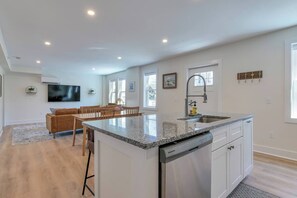 Interior - Park Place in the Heart of Bar Harbor (Bar Harbor)