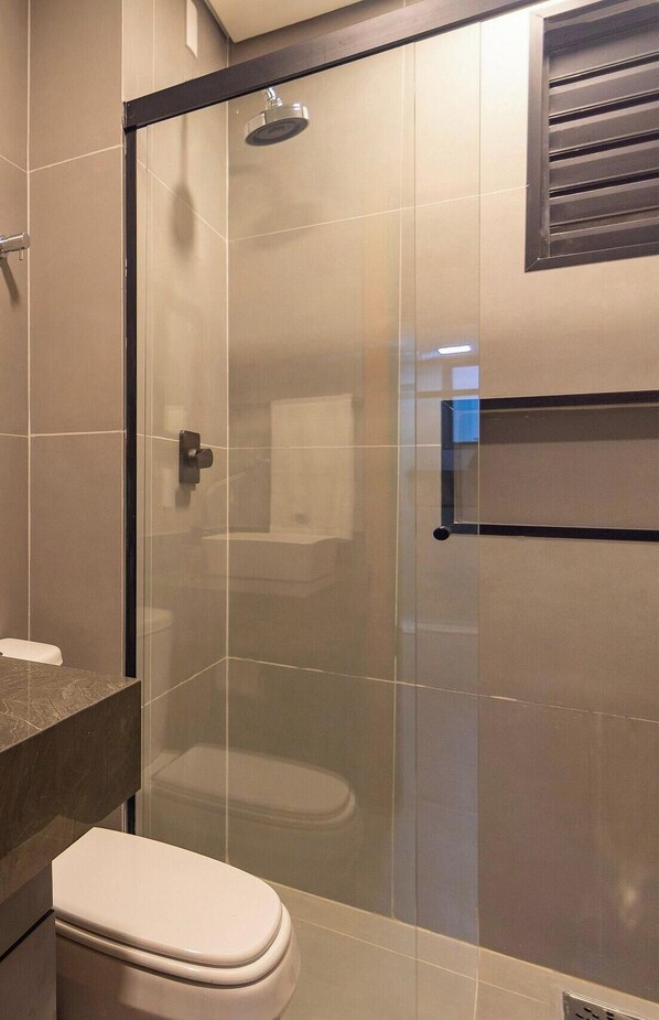 Bathroom - Apartamento Canajurê com Piscina Floripa (Florianópolis)