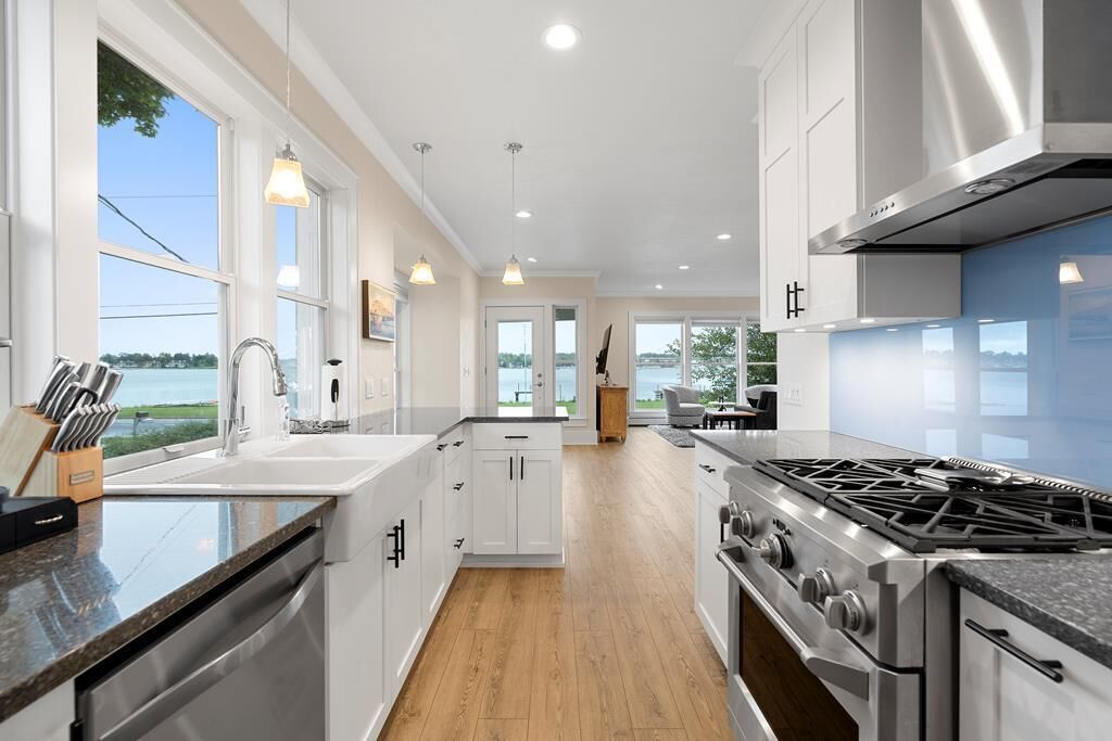 ميكروويف، موقد طهي مسطح، غسالة أطباق