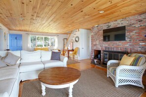 Televisor i llar de foc 