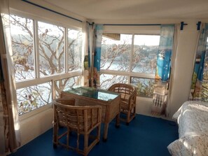 1 chambre, Wi-Fi gratuit, draps fournis